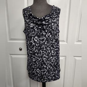 GNW Woman's XL Sleveless Tunic